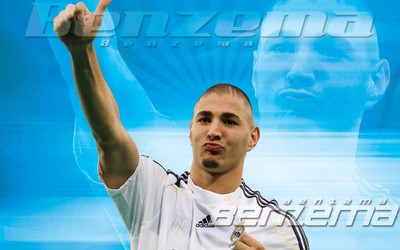 华体会精华-内马尔转会沙特新生活