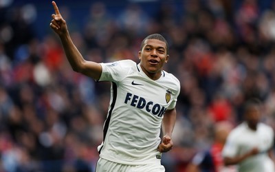 华体会热评-切尔西女足队长续约至