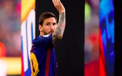 华体会独家-沃克这赛季已助攻五次创纪录